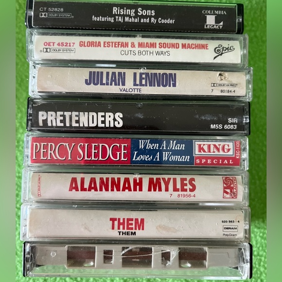 Cassettes Them Kiss Percy Sledge Pretenders Julian Lennon Taj Mahal Ry Cooder - Picture 2 of 2